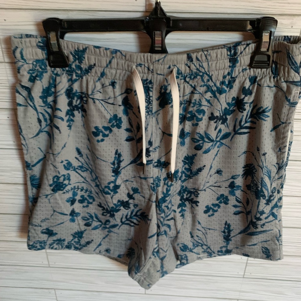 American eagle Men's tropical Floral Print Drawstring Shorts - Gray & Blue